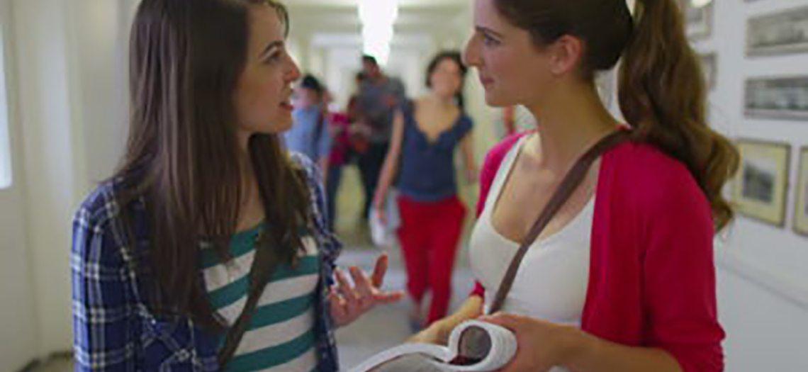 BLOG Med Student Discussing