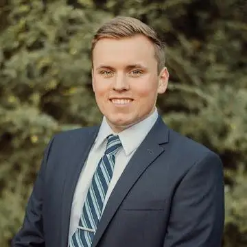 Andrew Chambers headshot