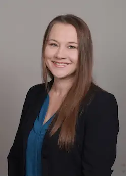 Alina Salamatina headshot