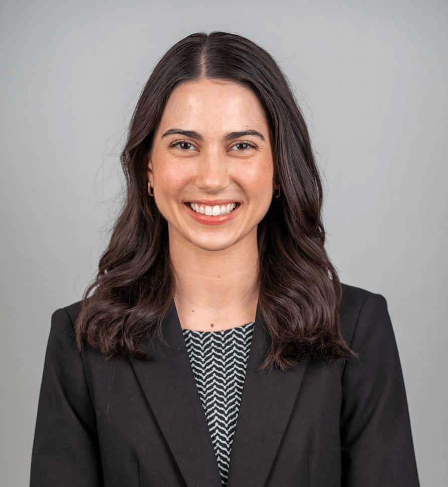 Elaine Pope headshot