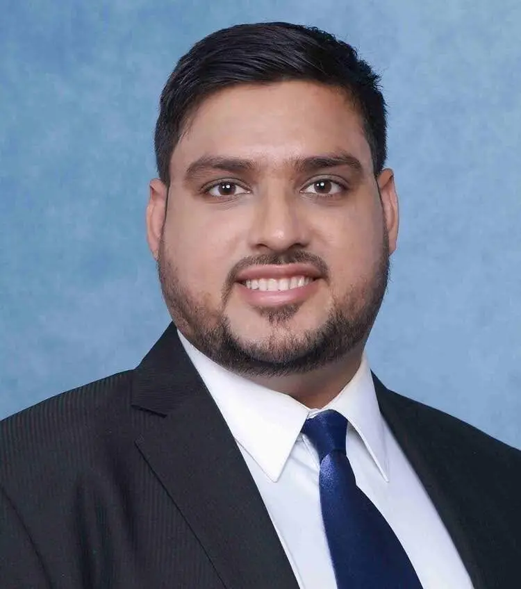 Rohan Mehra headshot