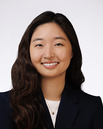 Stella Hye Sung Ryou headshot